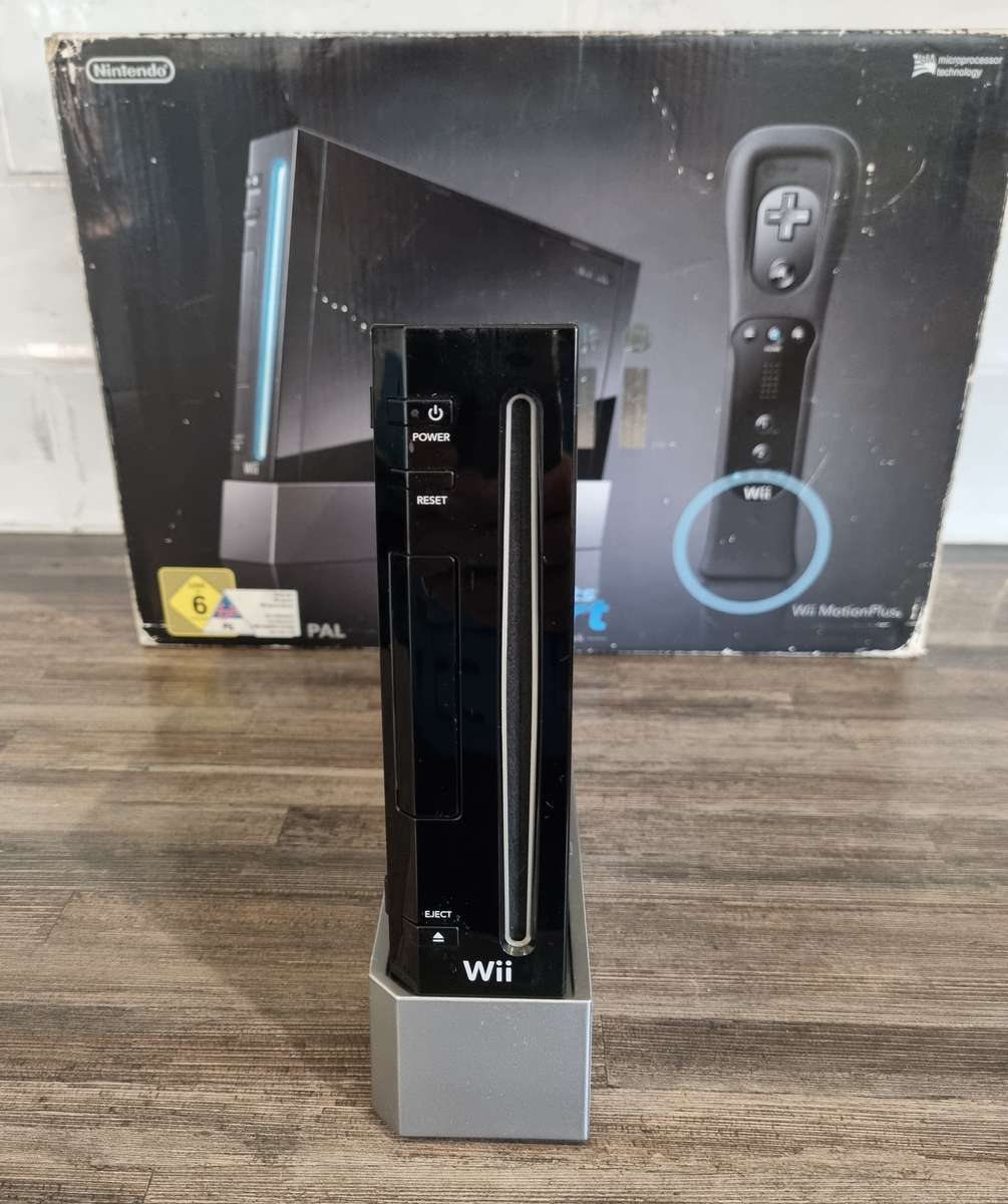 Black Nintendo Wii Console + Motion Plus Bundle