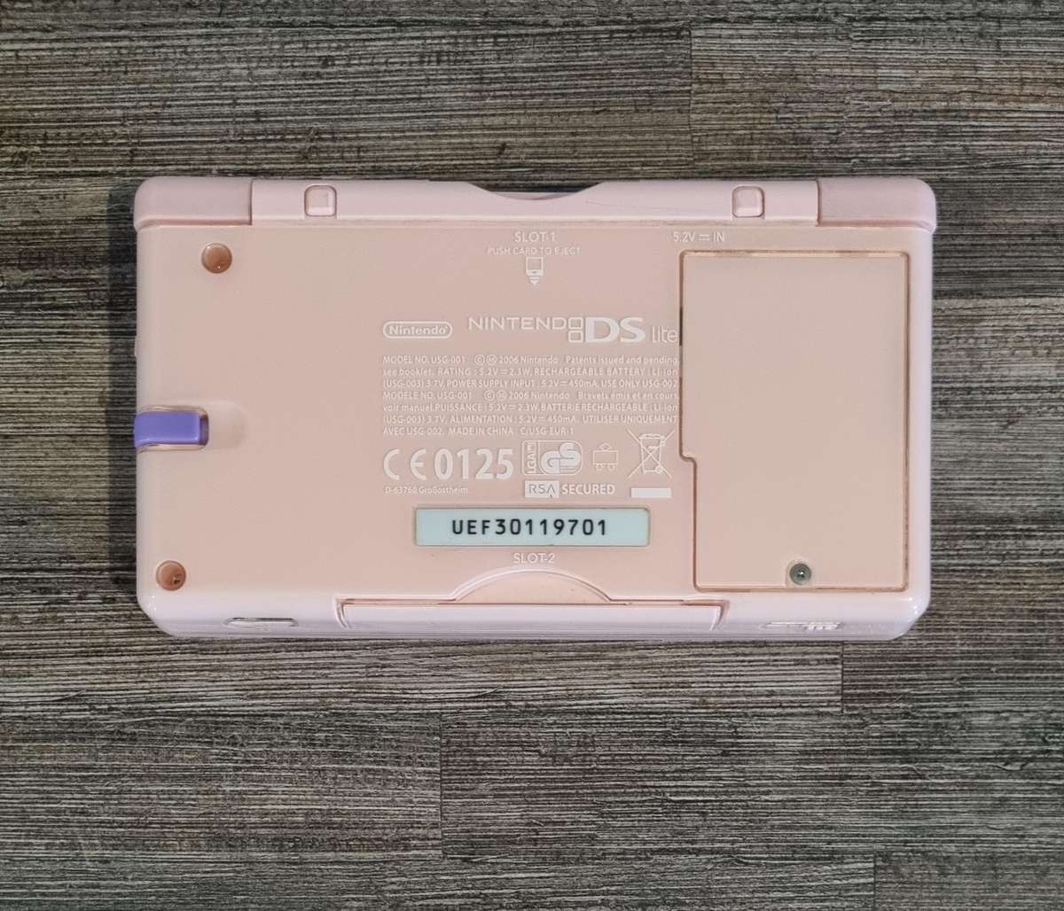 Pink Nintendo DS Lite - Not Reading Games