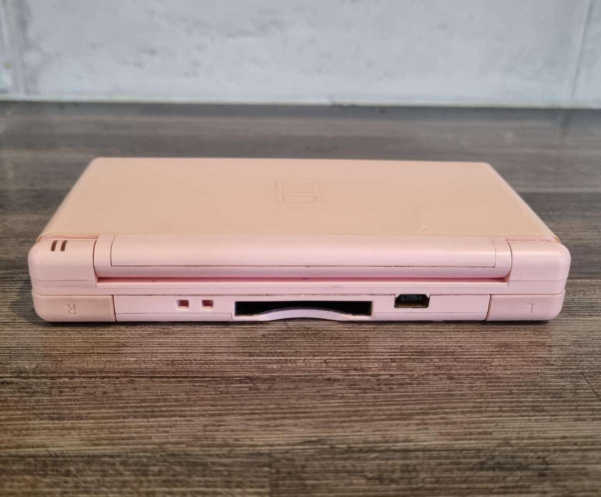 Pink Nintendo DS Lite - Not Reading Games