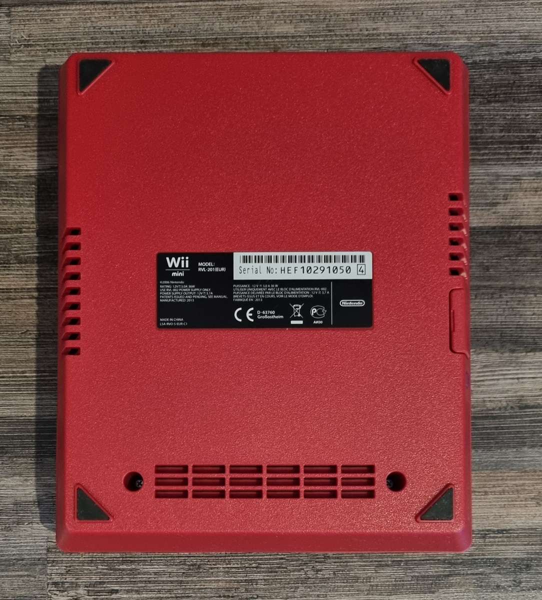 Nintendo Wii Mini + Super Mario Console Bundle