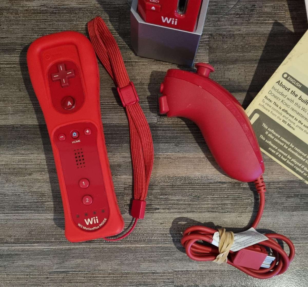 Donkey Kong Edition Nintendo Wii Console Bundle