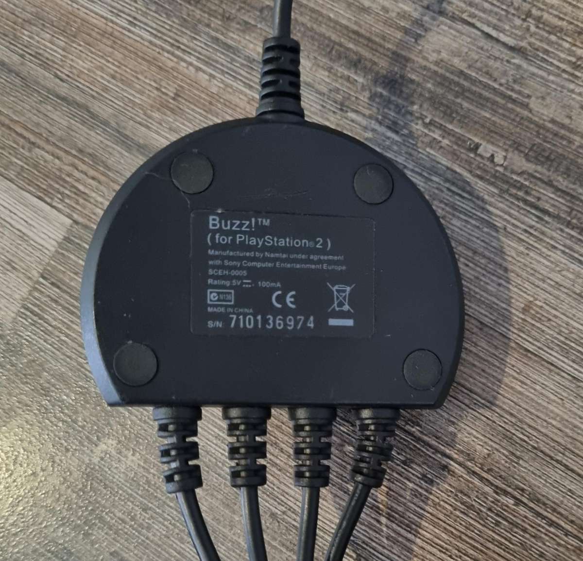 Buzz Controllers + Game for PS2