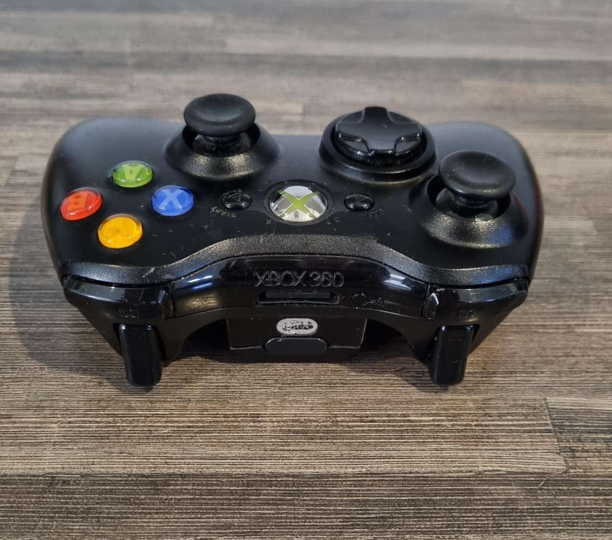 Broken Xbox 360 Controller for Parts