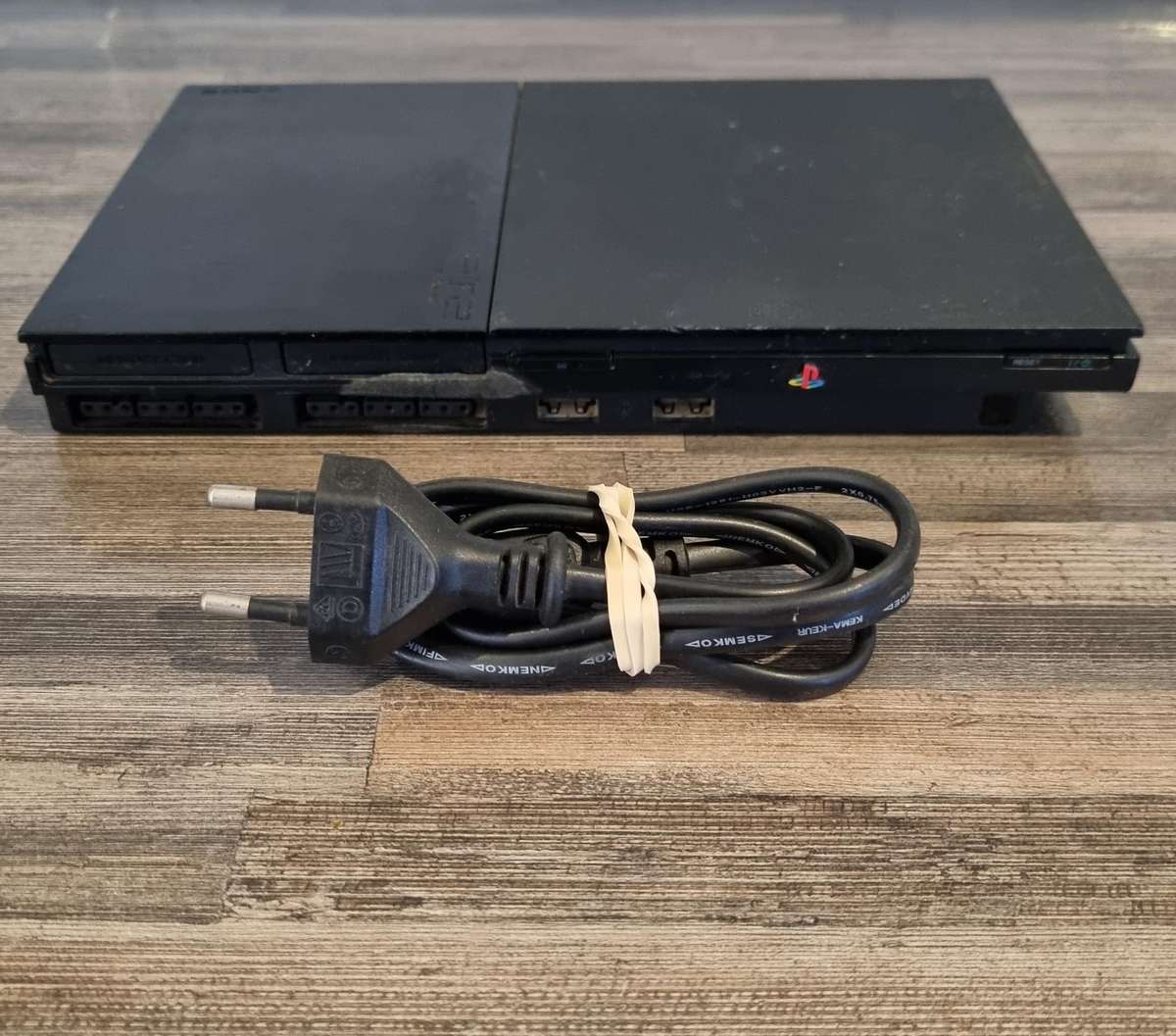 Broken PS2 Console + Power Cable