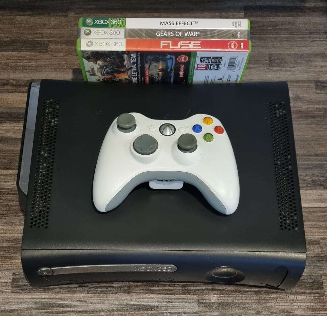 120GB Xbox 360 Console Bundle - Price Drop