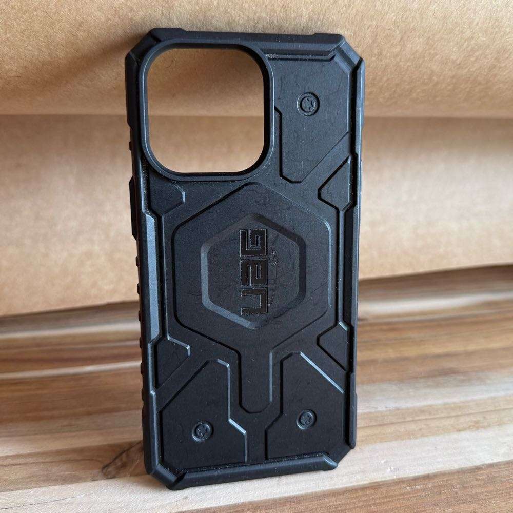 Apple iPhone 15 Pro Max - Black Titanium - 1TB - Excellent Condition