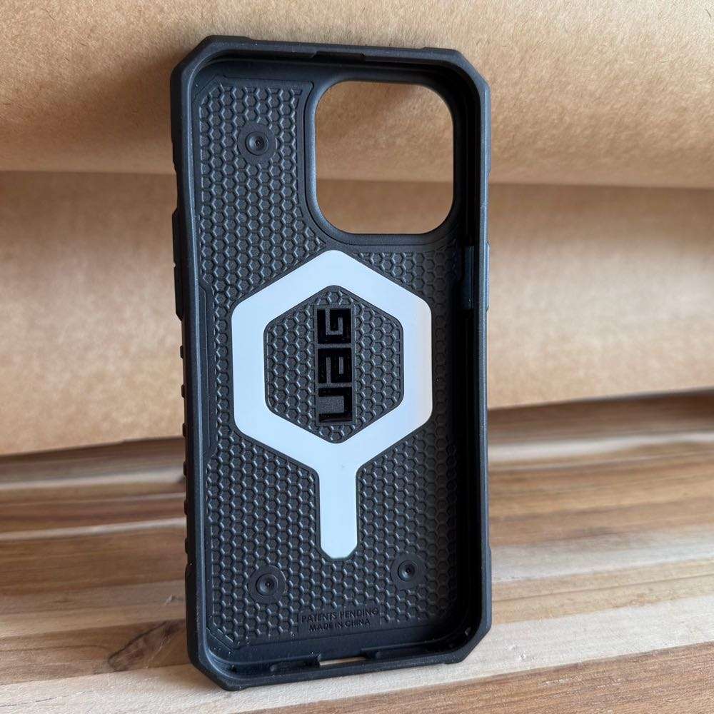 Apple iPhone 15 Pro Max - Black Titanium - 1TB - Excellent Condition