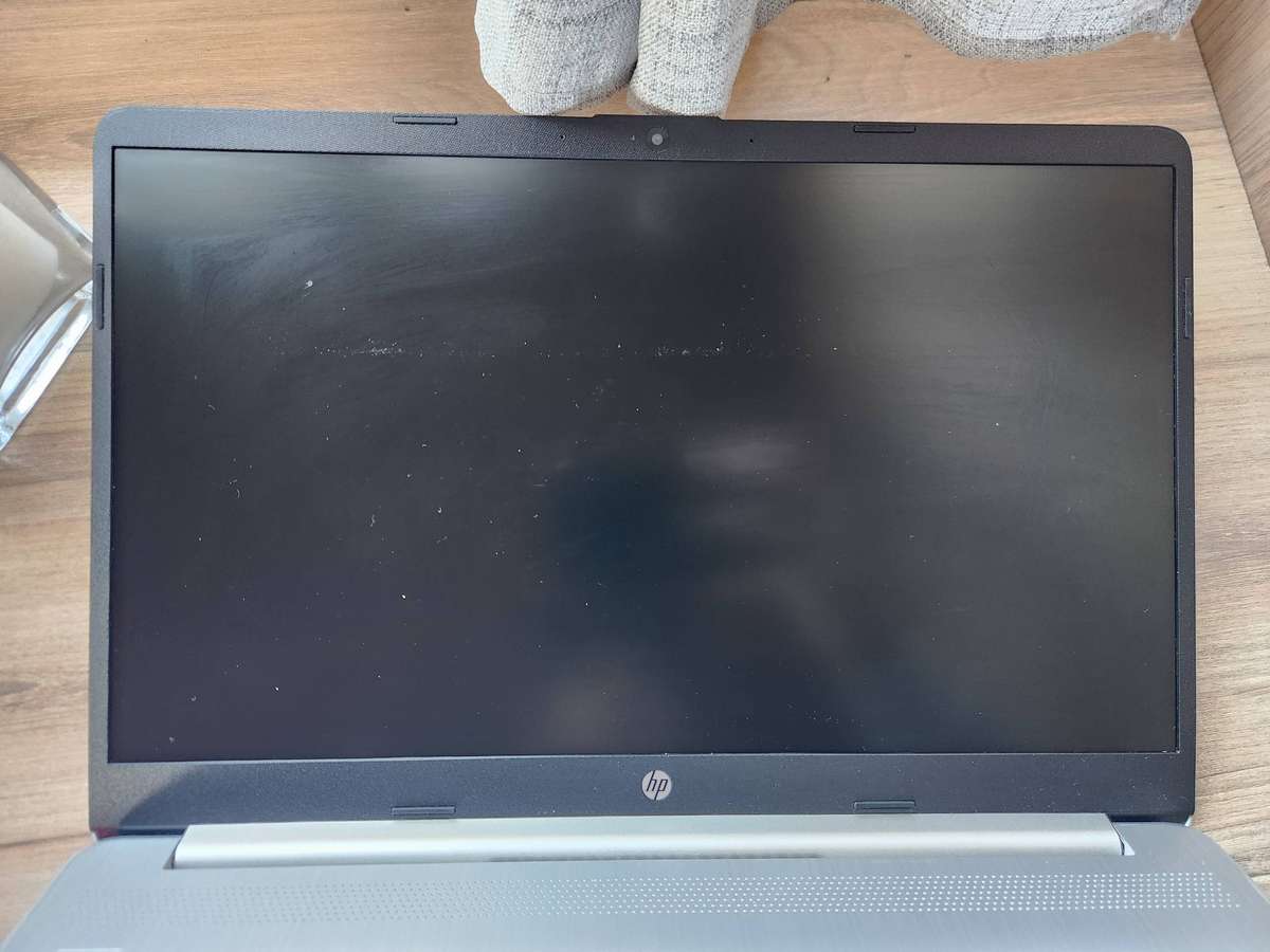 Hp laptop 15s-fq5xxx Intel Core i5 12th Gen + Free Laptop Bag