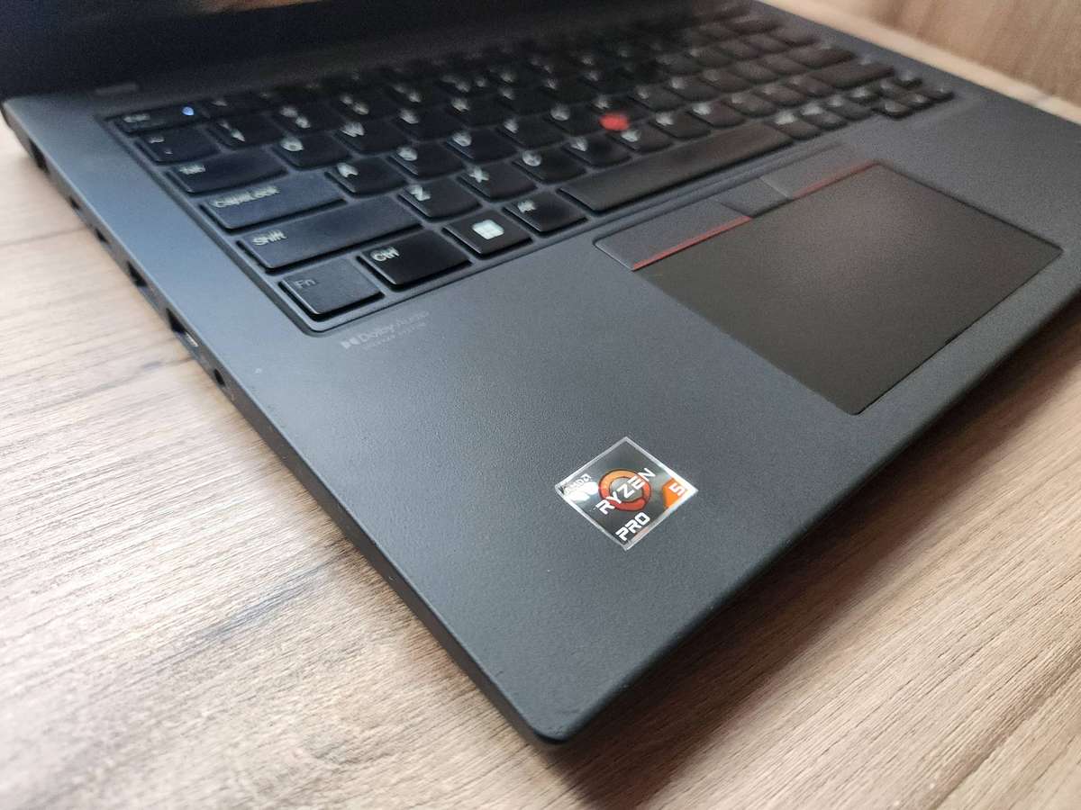 Lenovo ThinkPad T14 Gen 3 AMD Ryzen 5 Pro + Free Laptop Bag