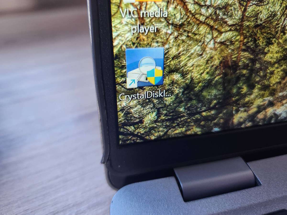 Dell Latitude 5430 Intel i5 12th Gen + Free Laptop Bag