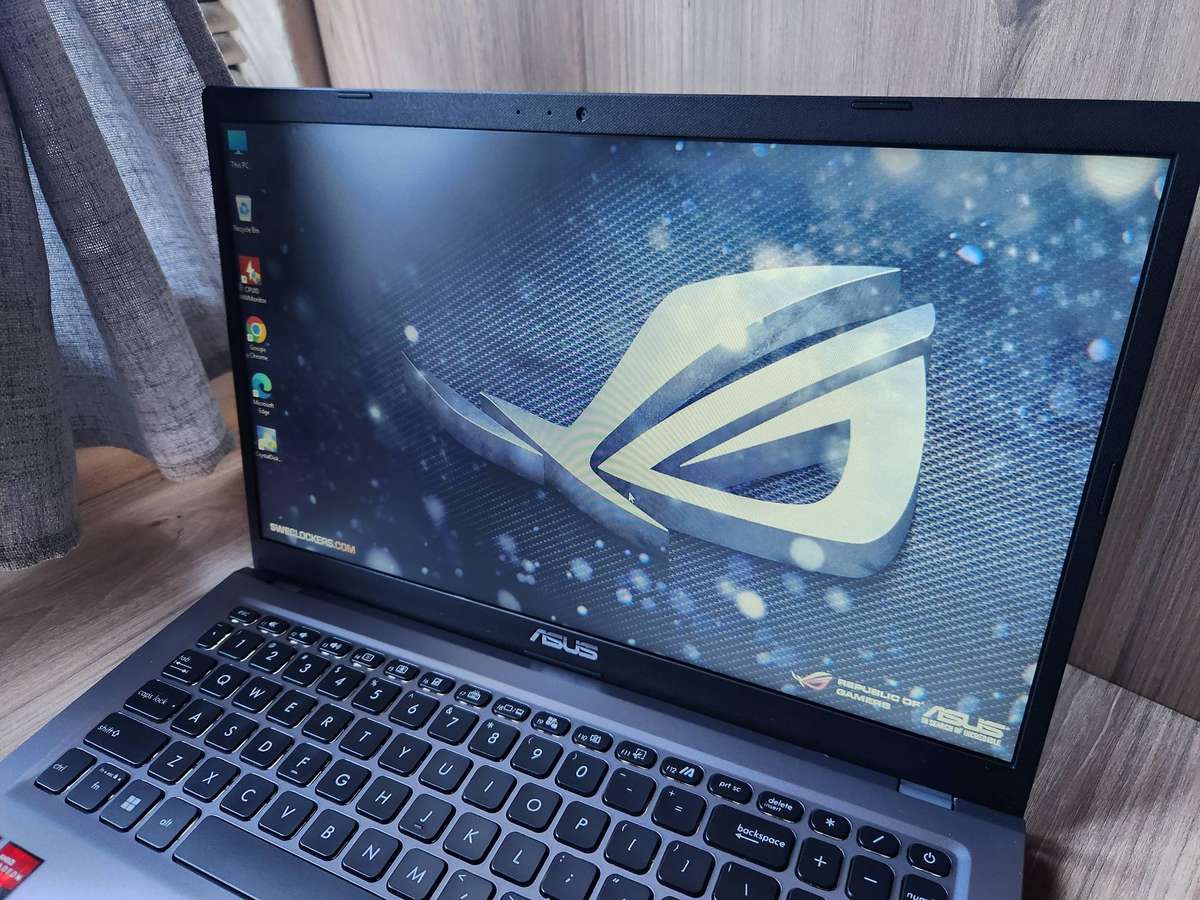 ASUS Vivobook X515 AMD Ryzen 5 + Free Laptop Bag