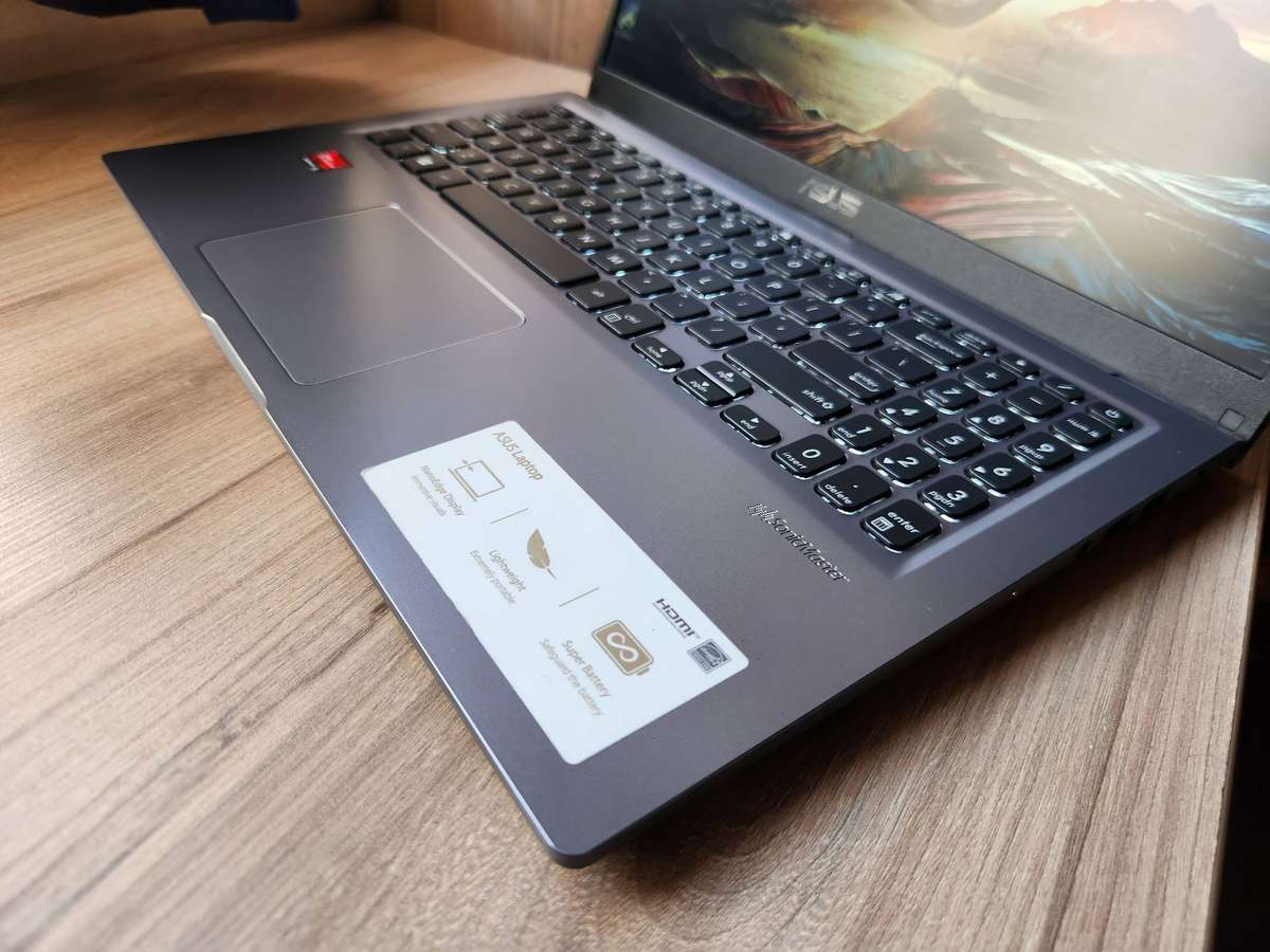 Asus Vivobook M515D AMD Ryzen 5