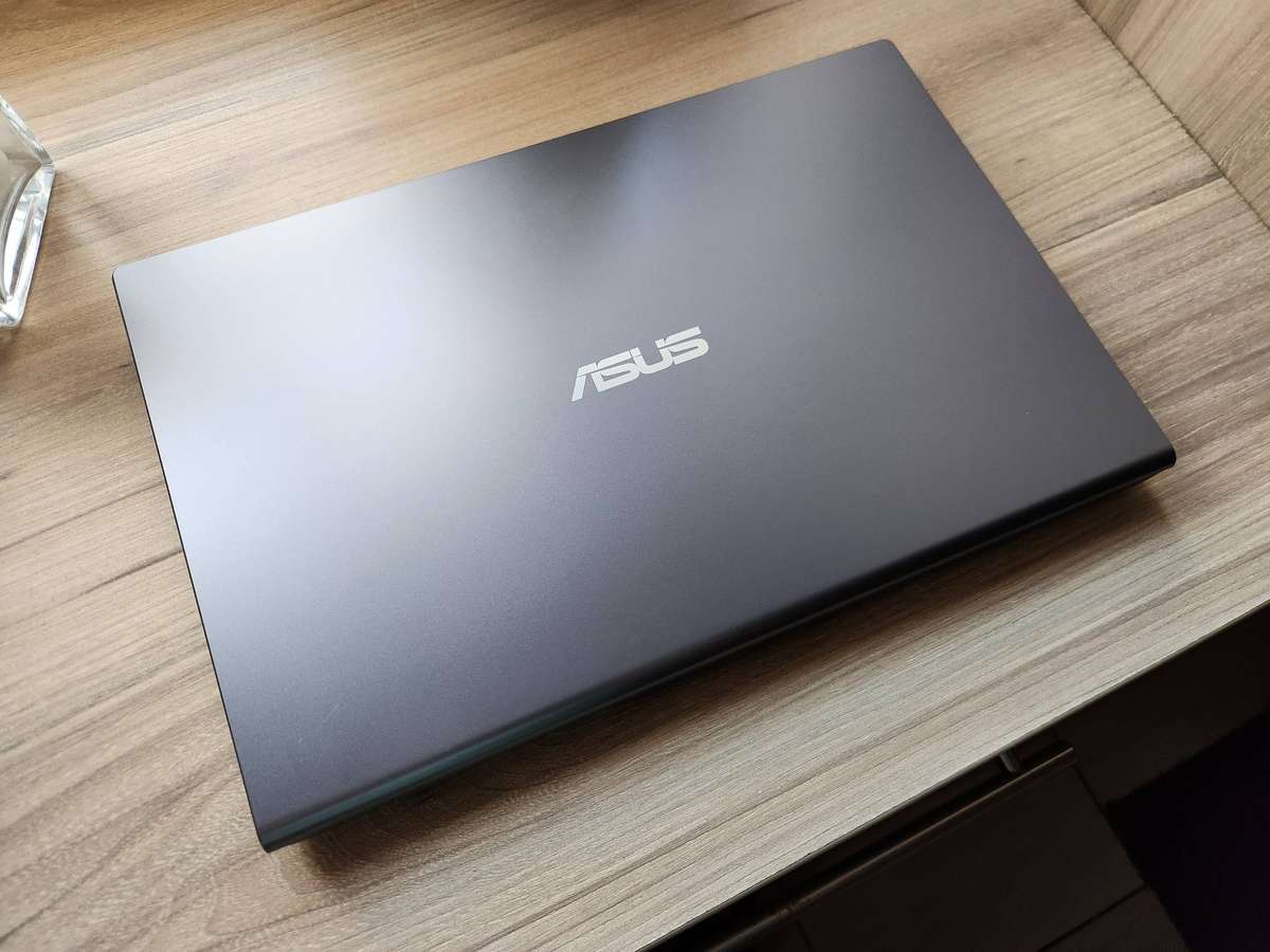 Asus Vivobook M515D AMD Ryzen 5