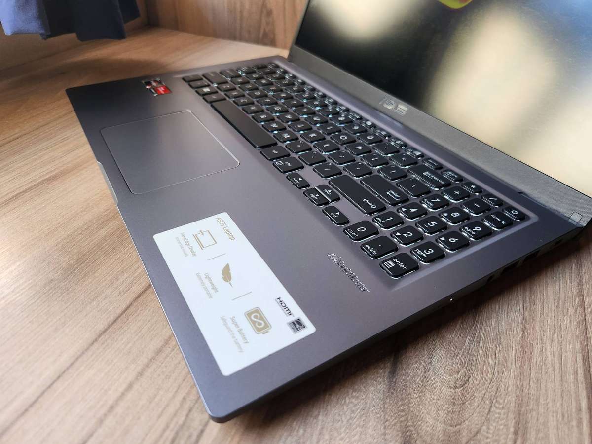 Asus Vivobook M515D AMD Ryzen 7