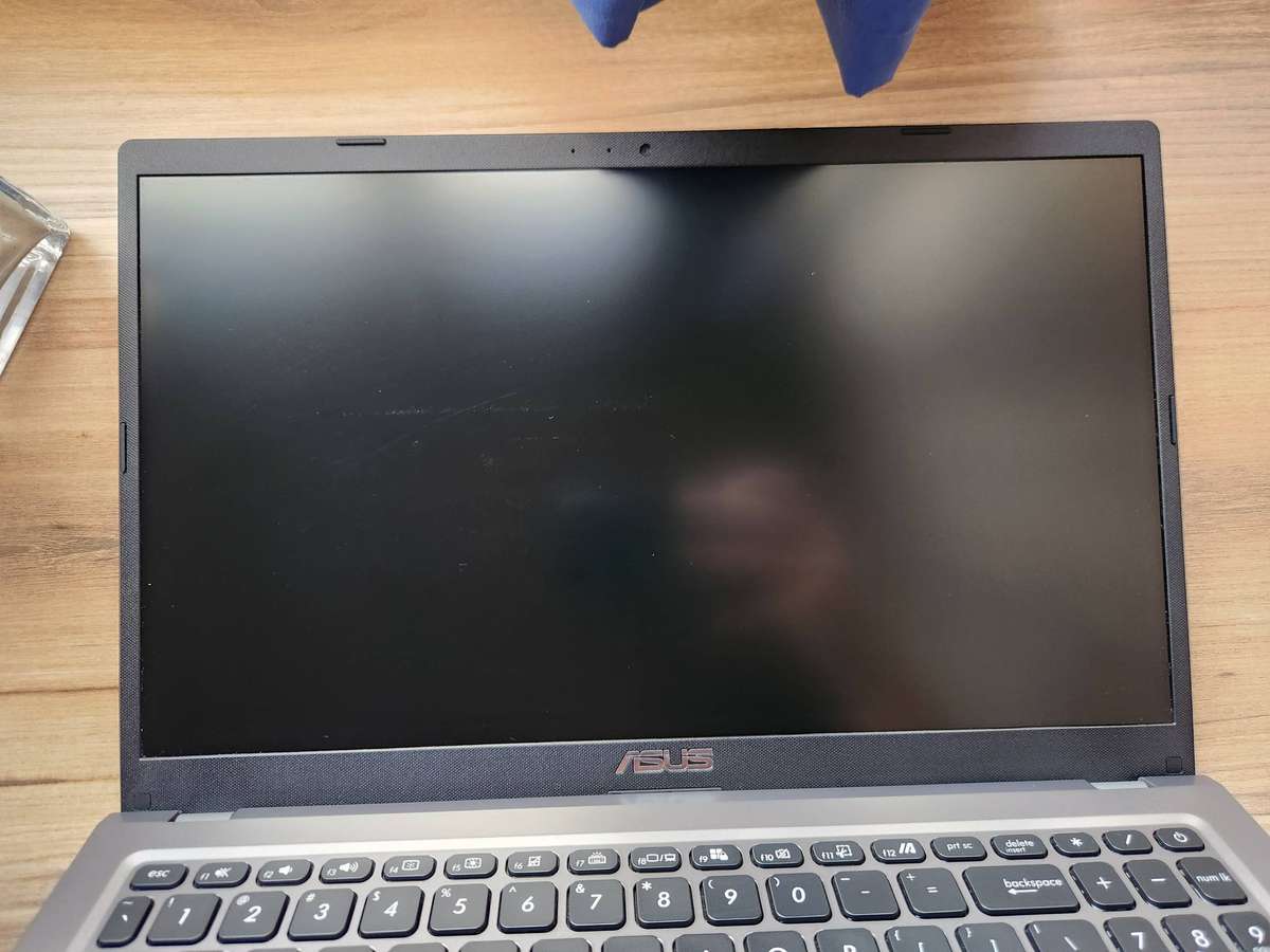 Asus Vivobook M515D AMD Ryzen 7