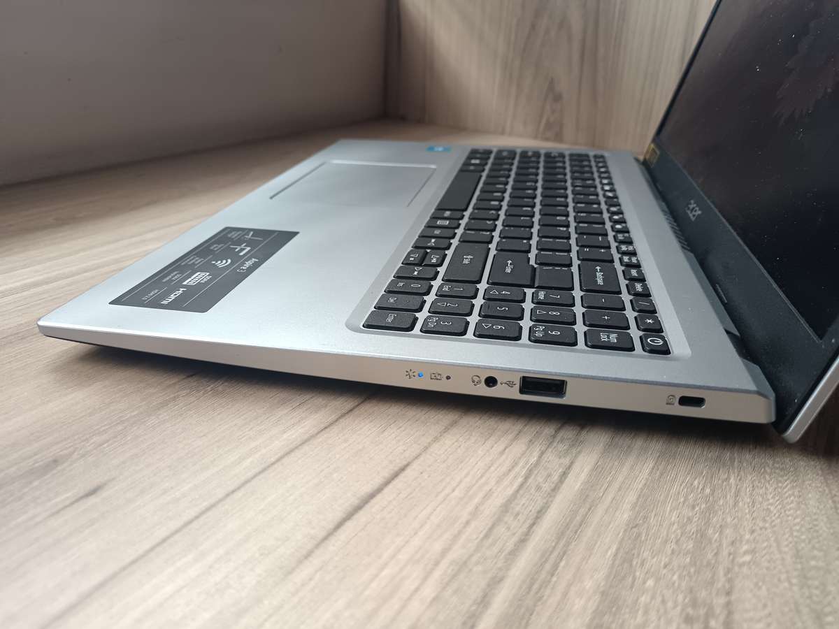 Acer Aspire 3 Celeron N4500 8GB RAM 128GB SSD Win 11 + Free Laptop Bag