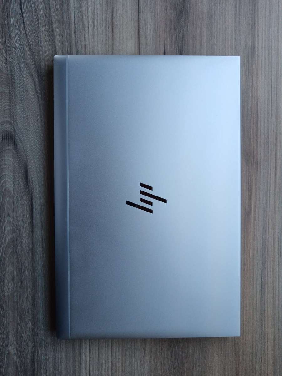 Hp EliteBook 830 G7 Intel Core i5 + Free Laptop Bag