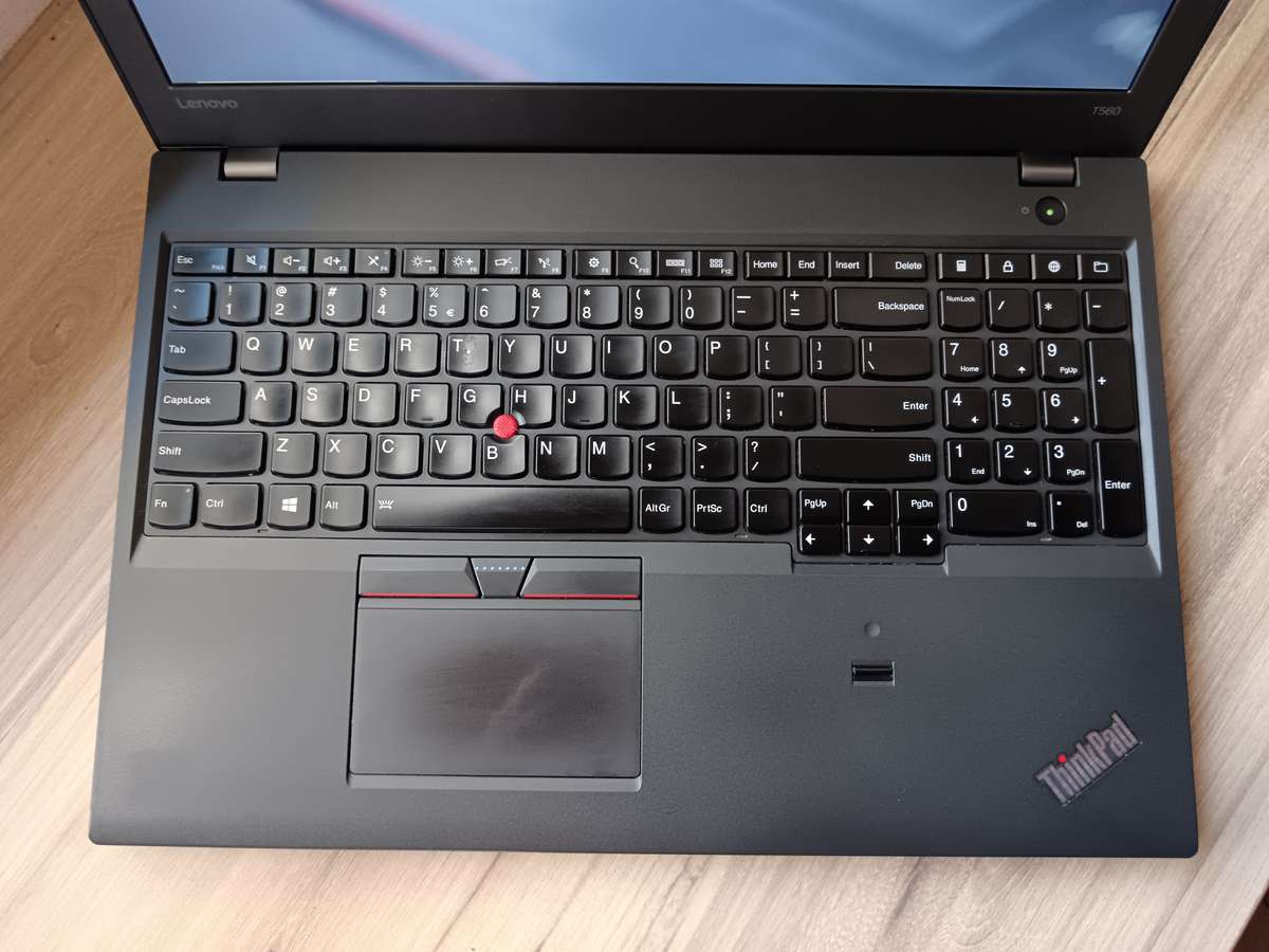 Lenovo ThinkPad T560 Intel Core I5 + Free Laptop Bag