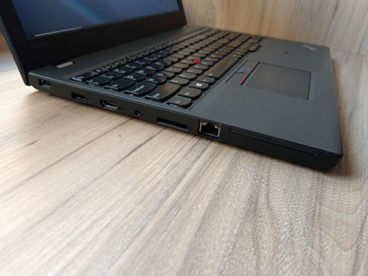 Lenovo ThinkPad T560 Intel Core I5 + Free Laptop Bag