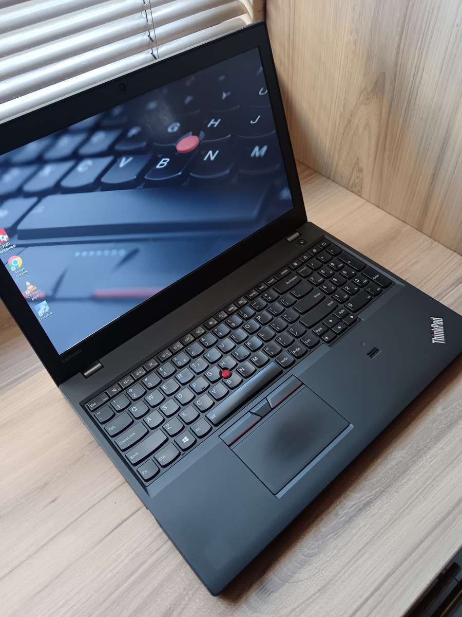 Lenovo ThinkPad T560 Intel Core I5 + Free Laptop Bag