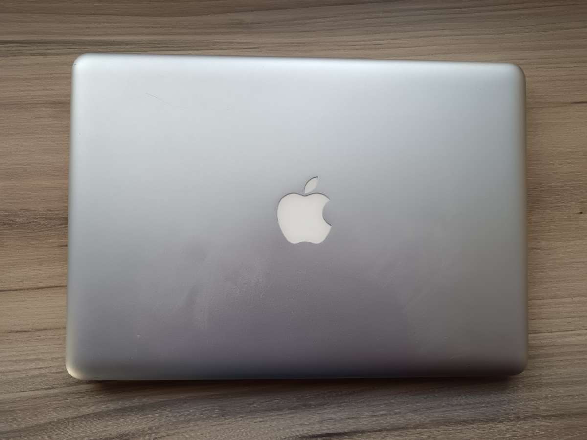2011 MacBook Pro Intel Core I5