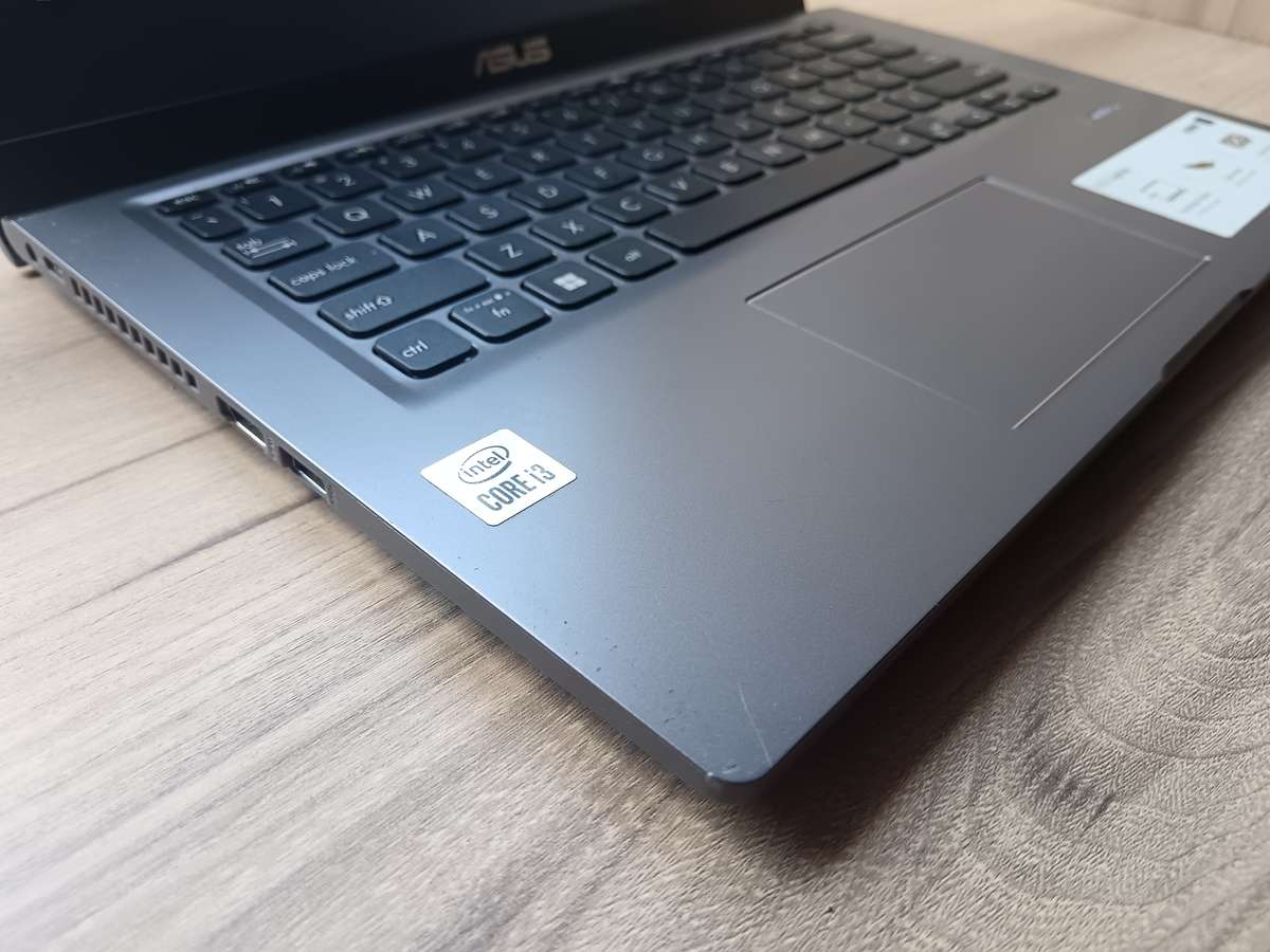 Asus X415J Intel Core I3 10th Gen + Free Laptop Bag