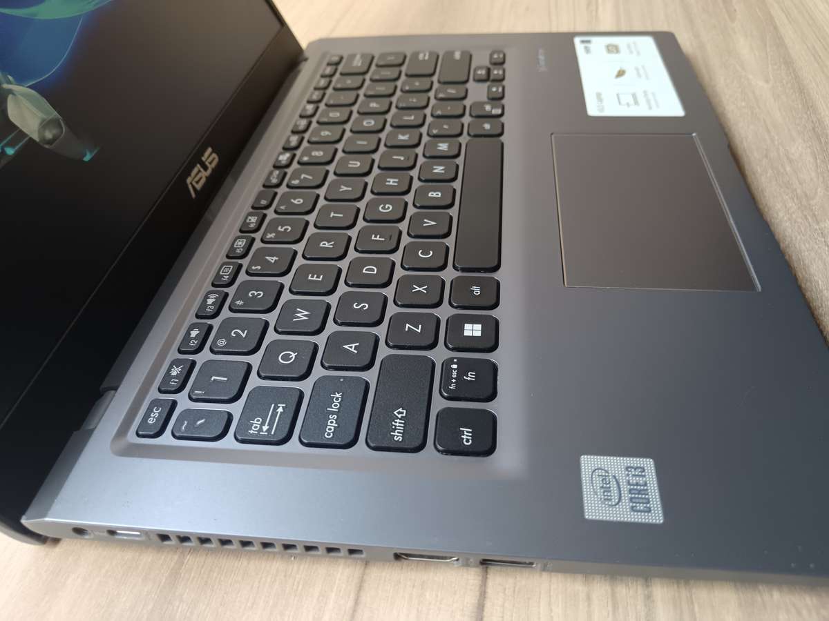 Asus X415J Intel Core I3 10th Gen + Free Laptop Bag