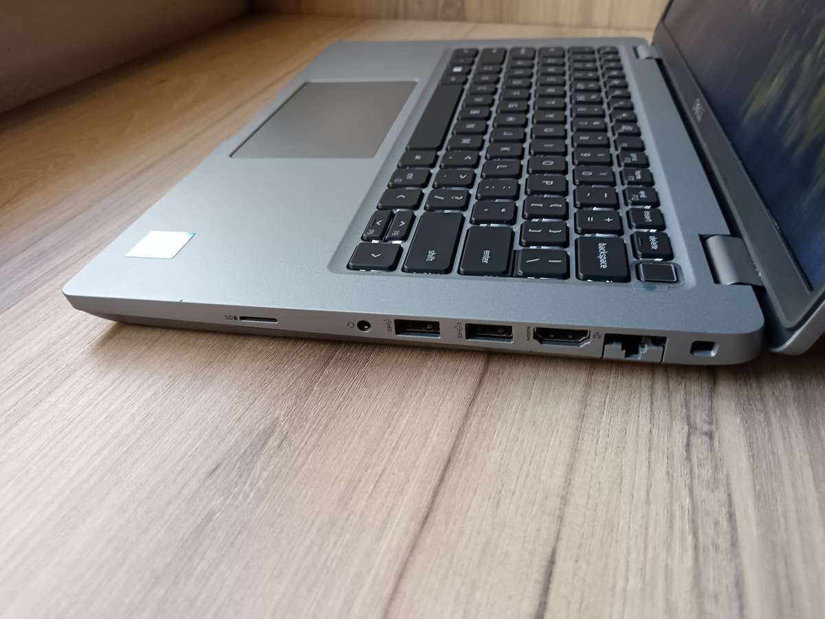 Dell Latitude 5431 Intel Core i5-1250P + Free Laptop Bag