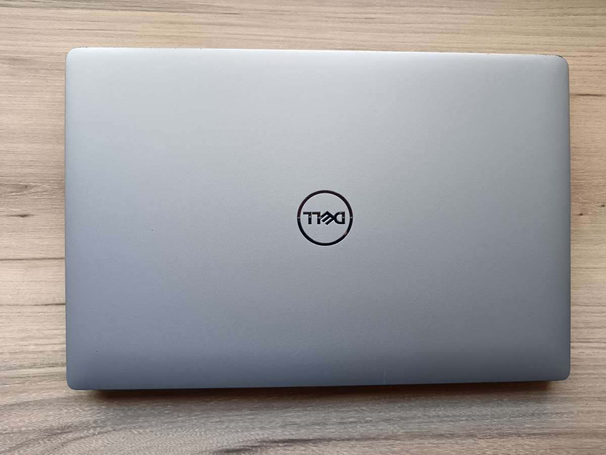 Dell Latitude 5431 Intel Core i5-1250P + Free Laptop Bag