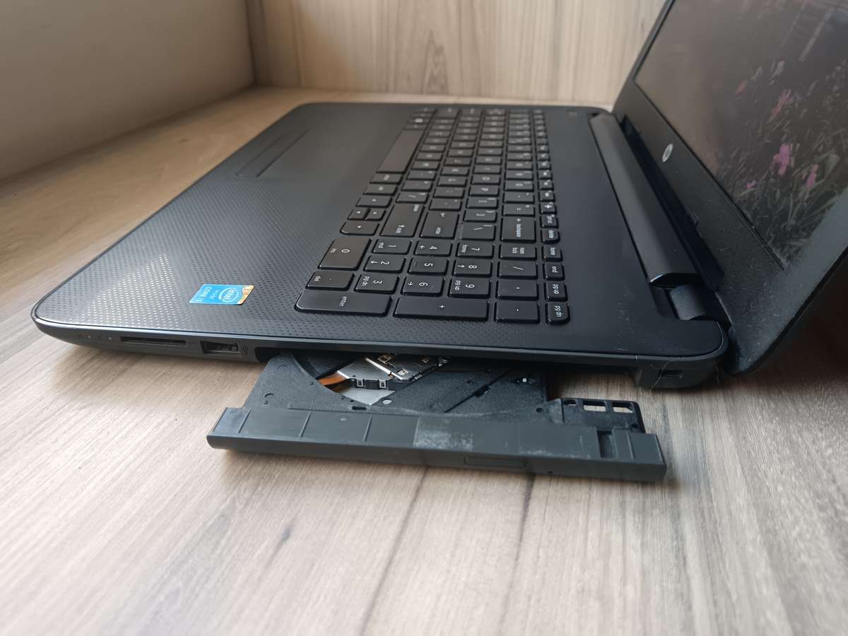 HP 250 G4 Intel Core i3 Notebook