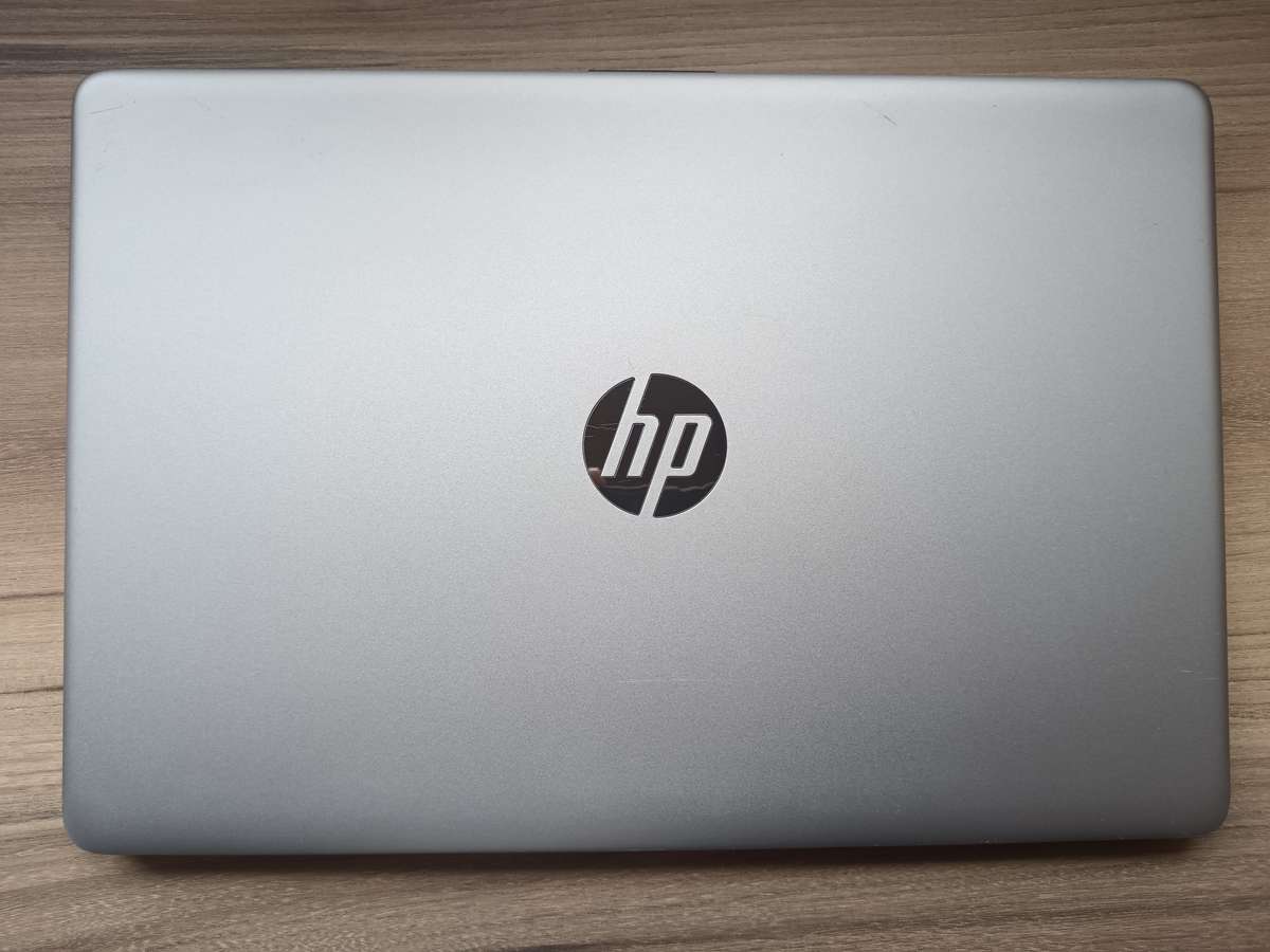 Hp laptop 15-dw3xxx Intel Core i5 11th Gen + Free Laptop Bag