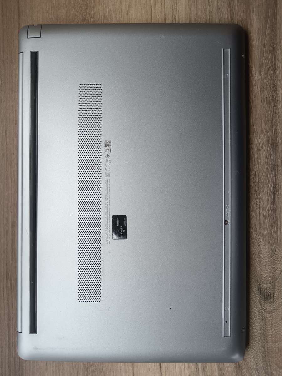 Hp laptop 15-dw3xxx Intel Core i5 11th Gen + Free Laptop Bag