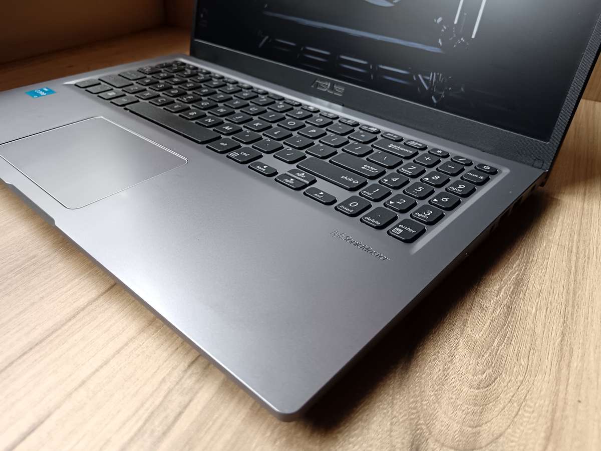 Asus Vivobook X515EA intel Core I3 11th Gen + Free Laptop Bag