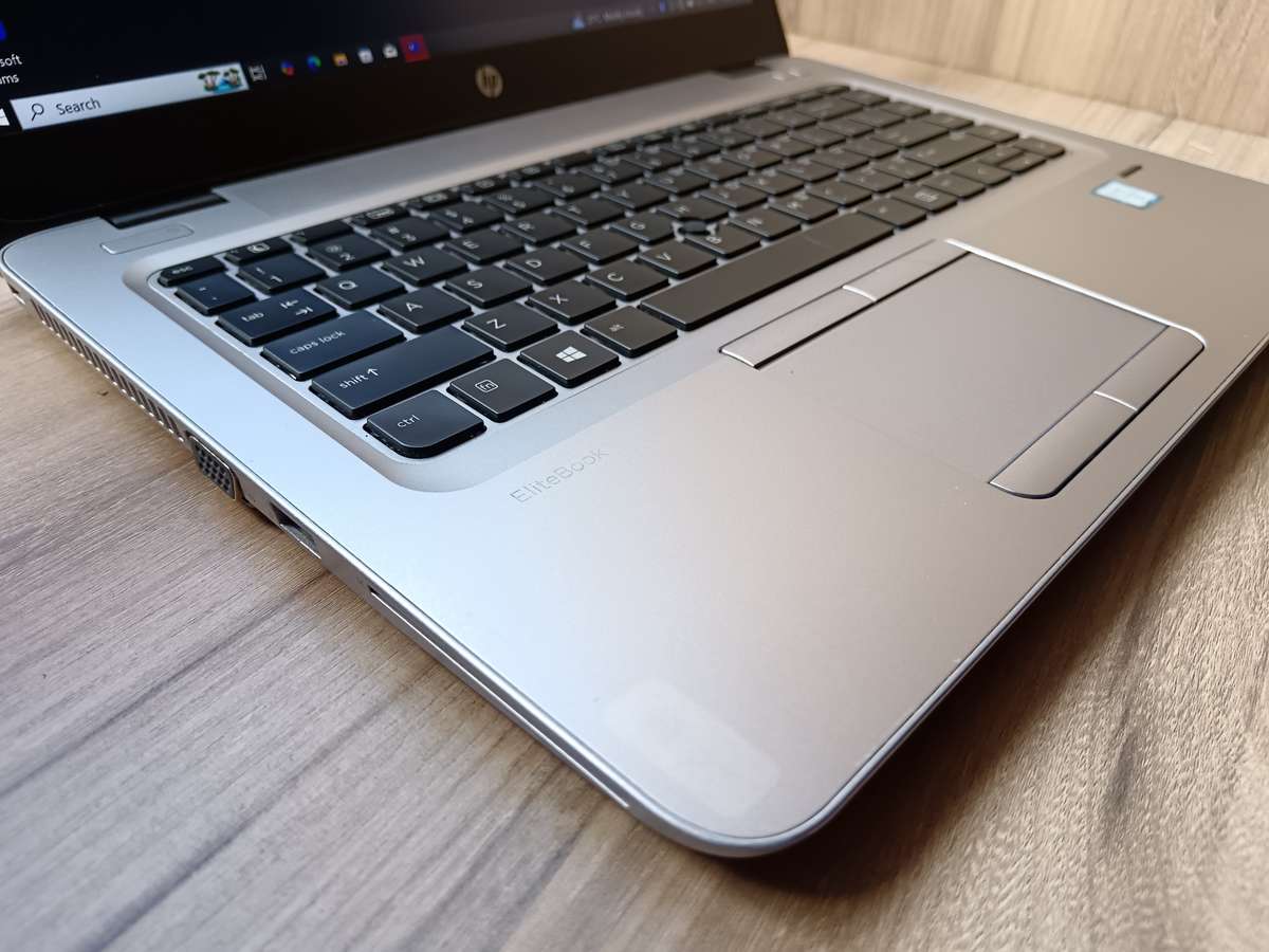Hp Elitebook 840 G3 Intel Core i5 + Free Laptop Bag