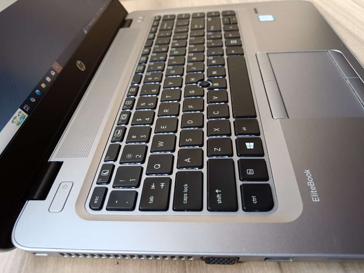 Hp Elitebook 840 G3 Intel Core i5 + Free Laptop Bag