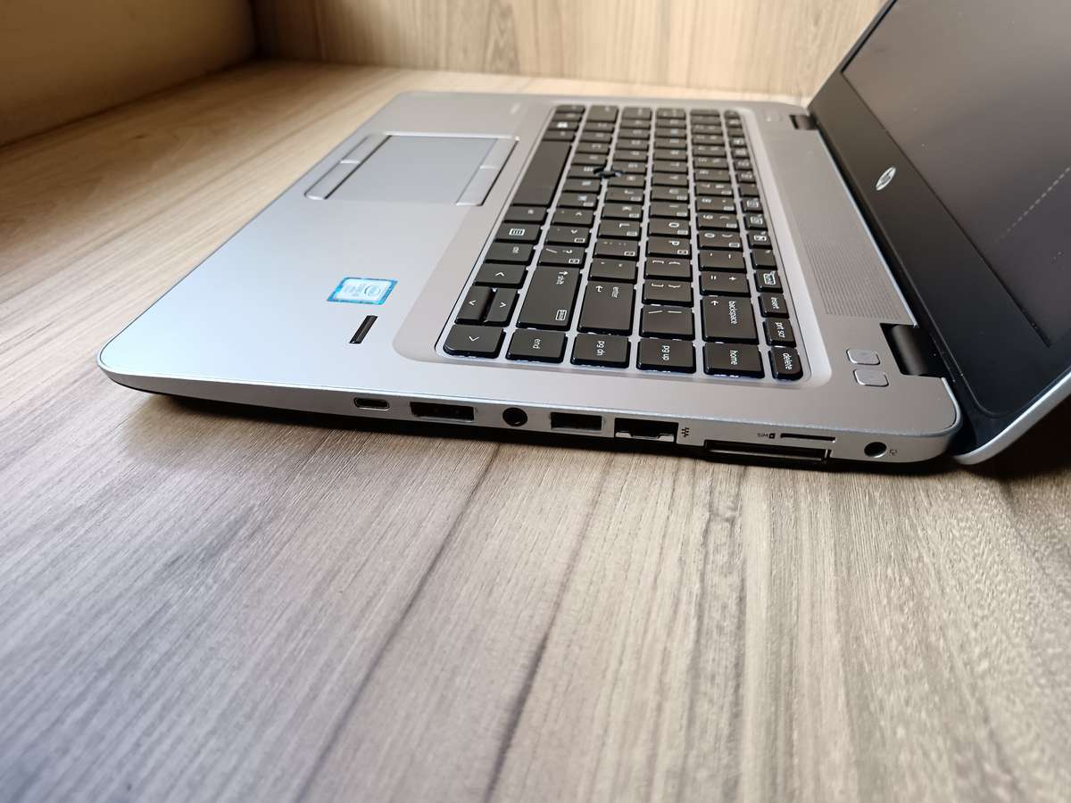Hp Elitebook 840 G3 Intel Core i5 + Free Laptop Bag