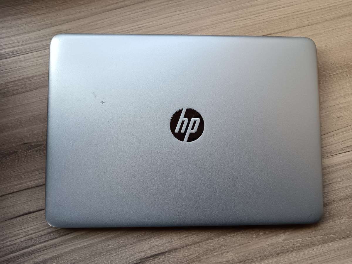Hp Elitebook 840 G3 Intel Core i5 + Free Laptop Bag