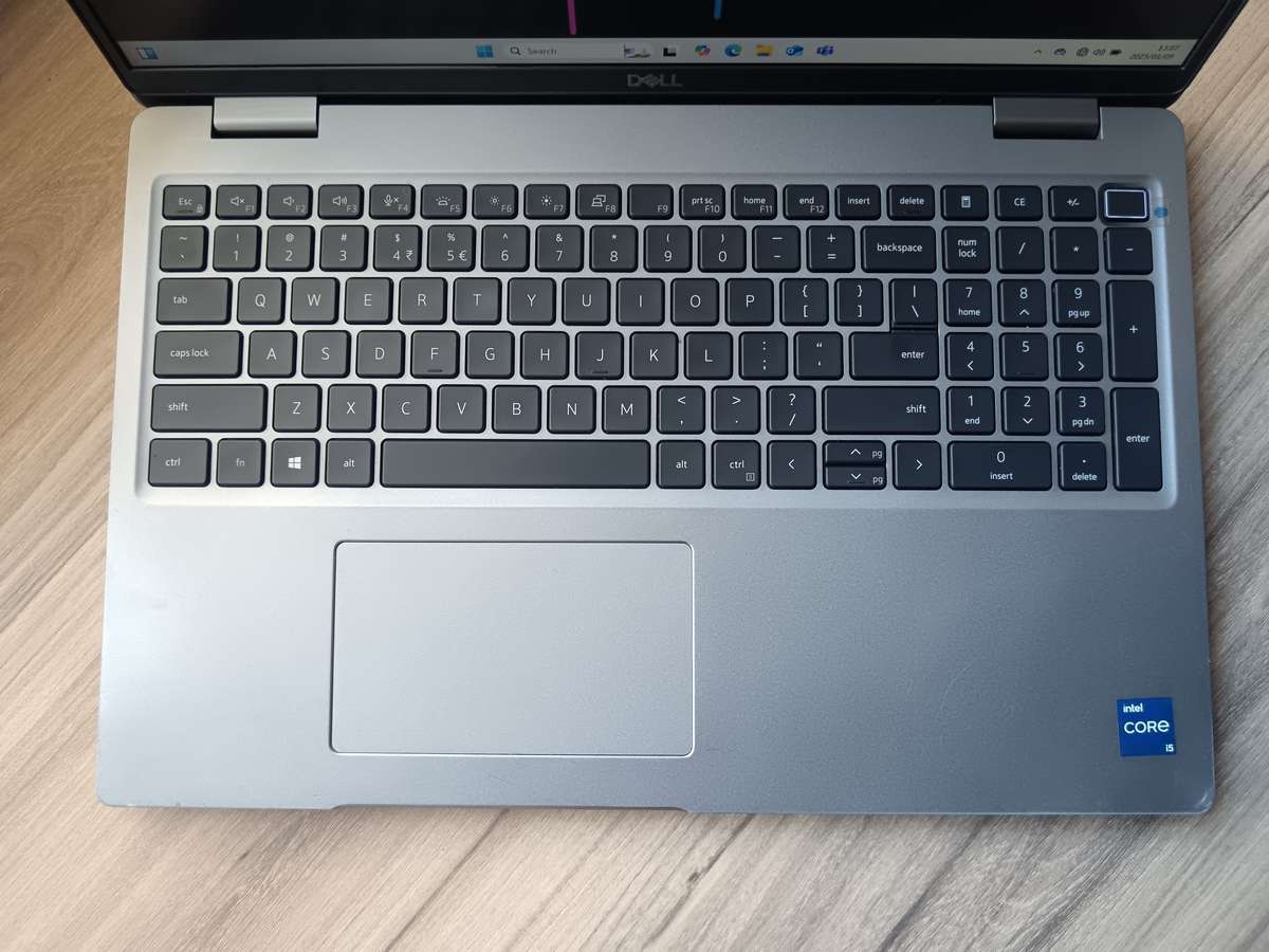 Dell Latitude 5520 Intel Core I5 11th Gen + Free Laptop Bag