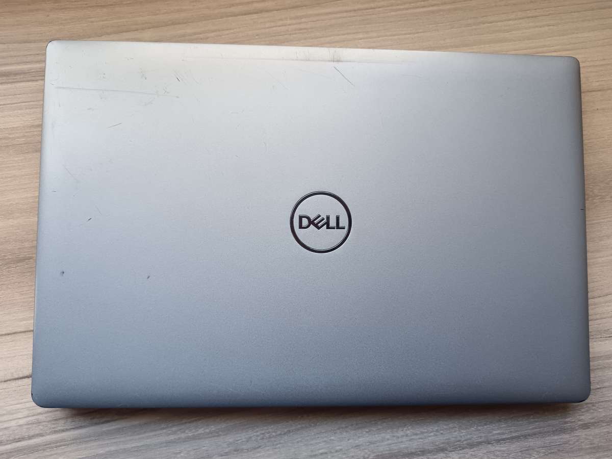 Dell Latitude 5520 Intel Core I5 11th Gen + Free Laptop Bag