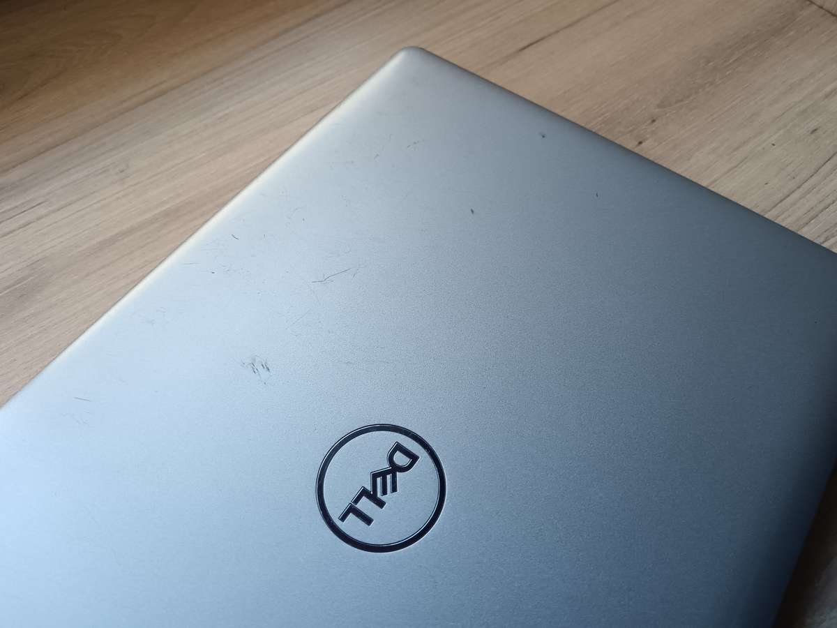 Dell Latitude 5520 Intel Core I5 11th Gen + Free Laptop Bag