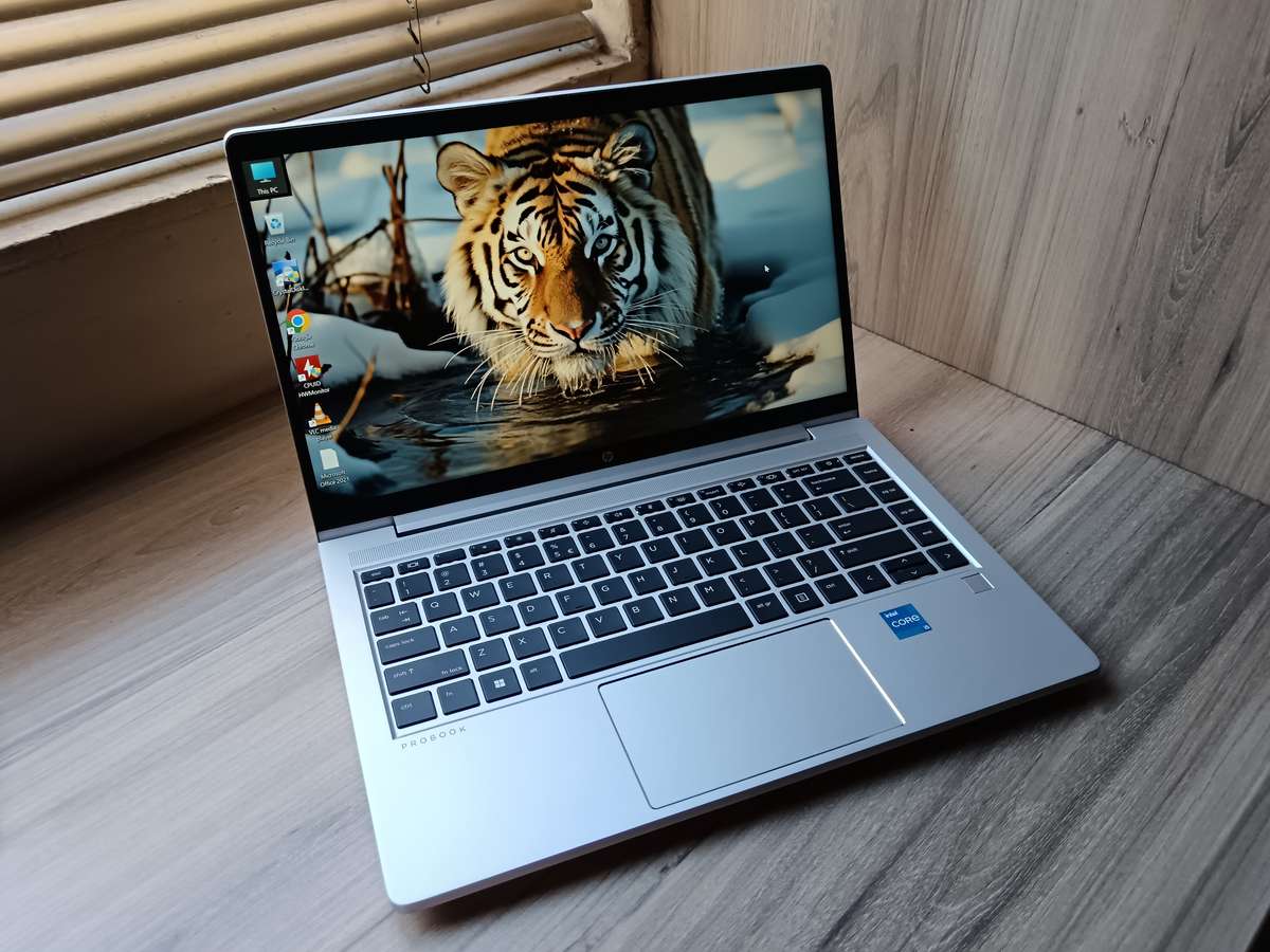 HP ProBook 440 G9 Intel Core i5 12th Gen + Free Laptop Bag