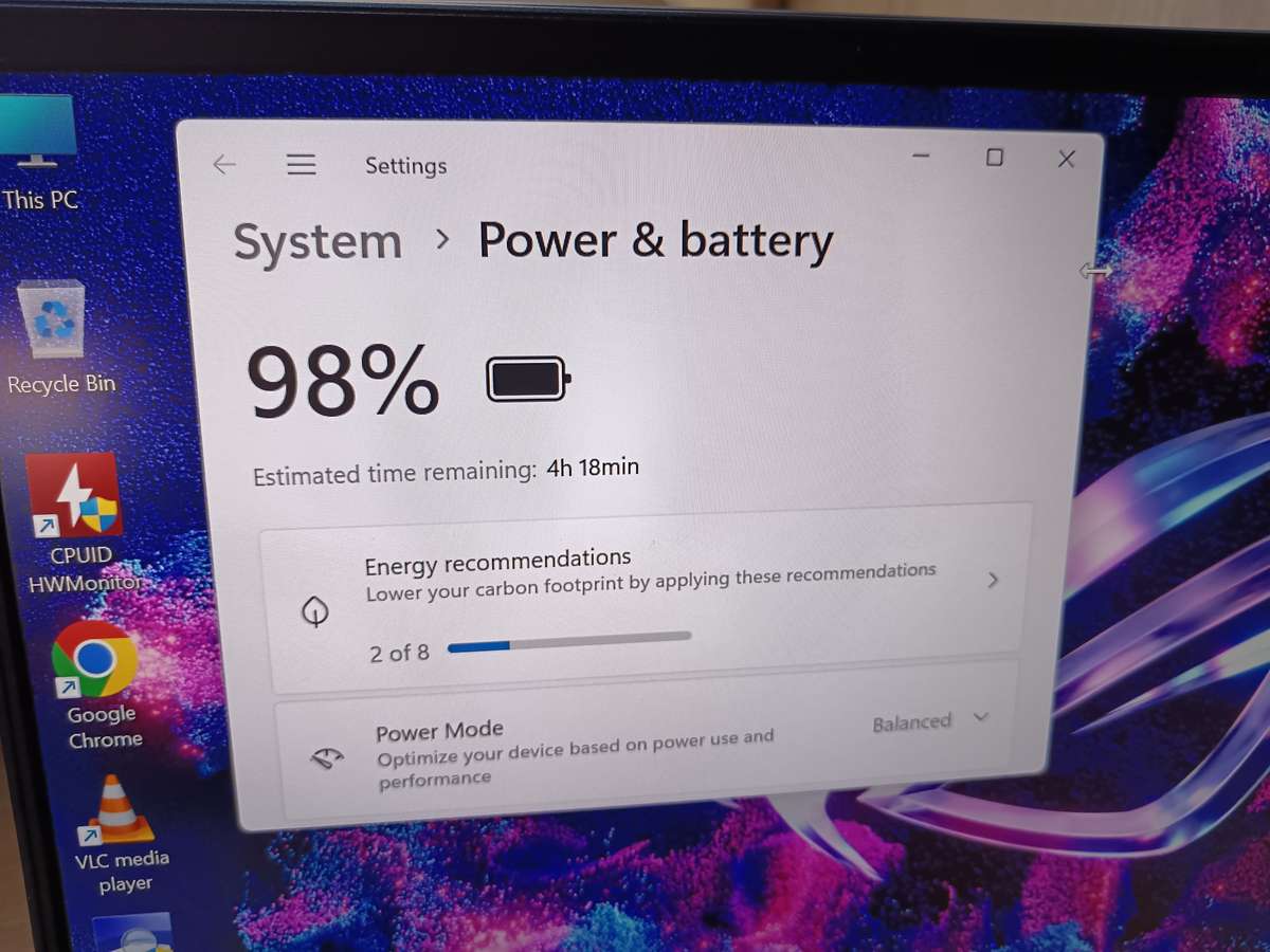 ASUS UM425UA Zenbook 14 AMD Ryzen 7 5700U + Free Laptop Bag