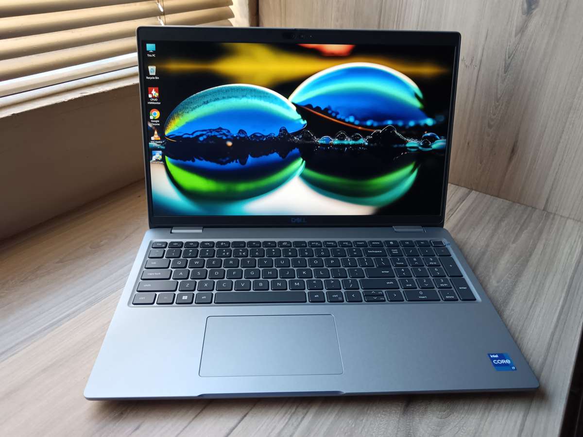 Dell Latitude 5540 Intel Core i7 13TH Gen + Free Laptop Bag