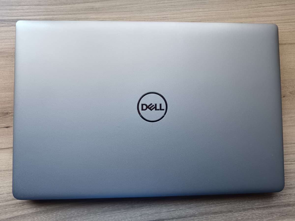 Dell Latitude 5540 Intel Core i7 13TH Gen + Free Laptop Bag