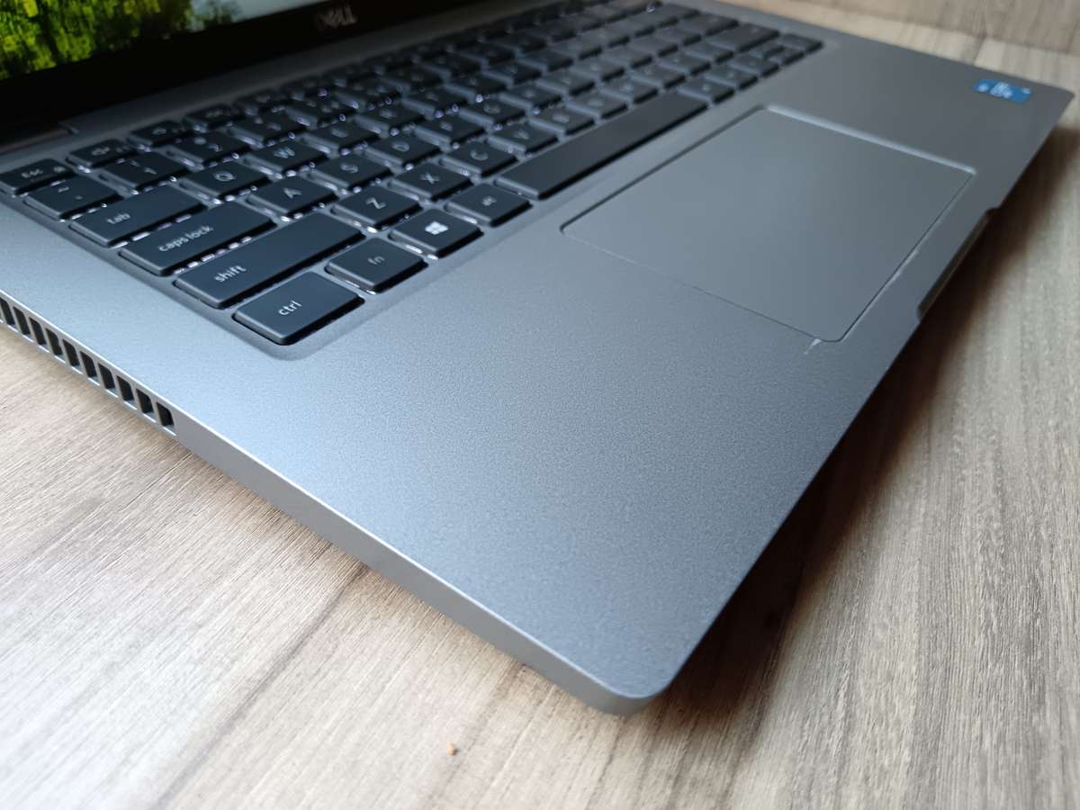 Dell Latitude 5420 Intel Core I5 11th Gen + Free Laptop Bag