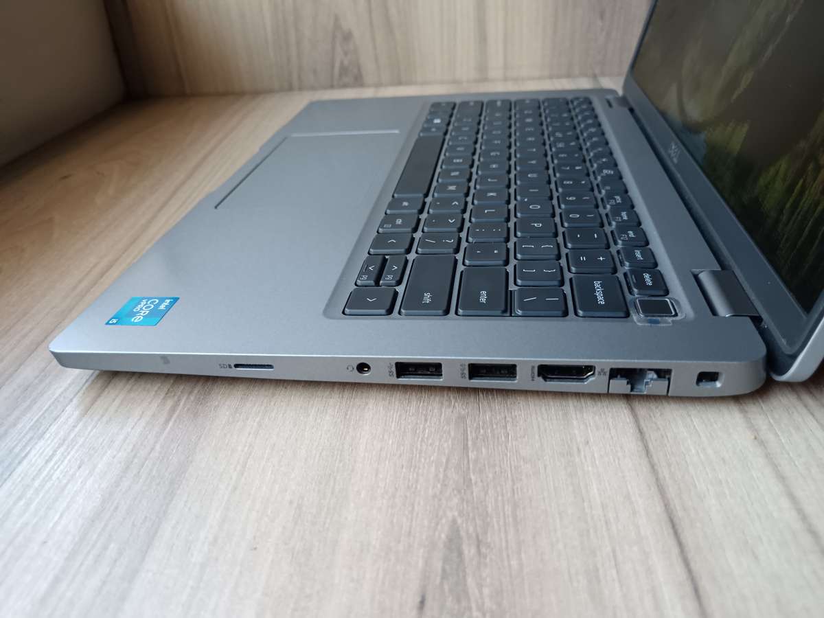 Dell Latitude 5420 Intel Core I5 11th Gen + Free Laptop Bag