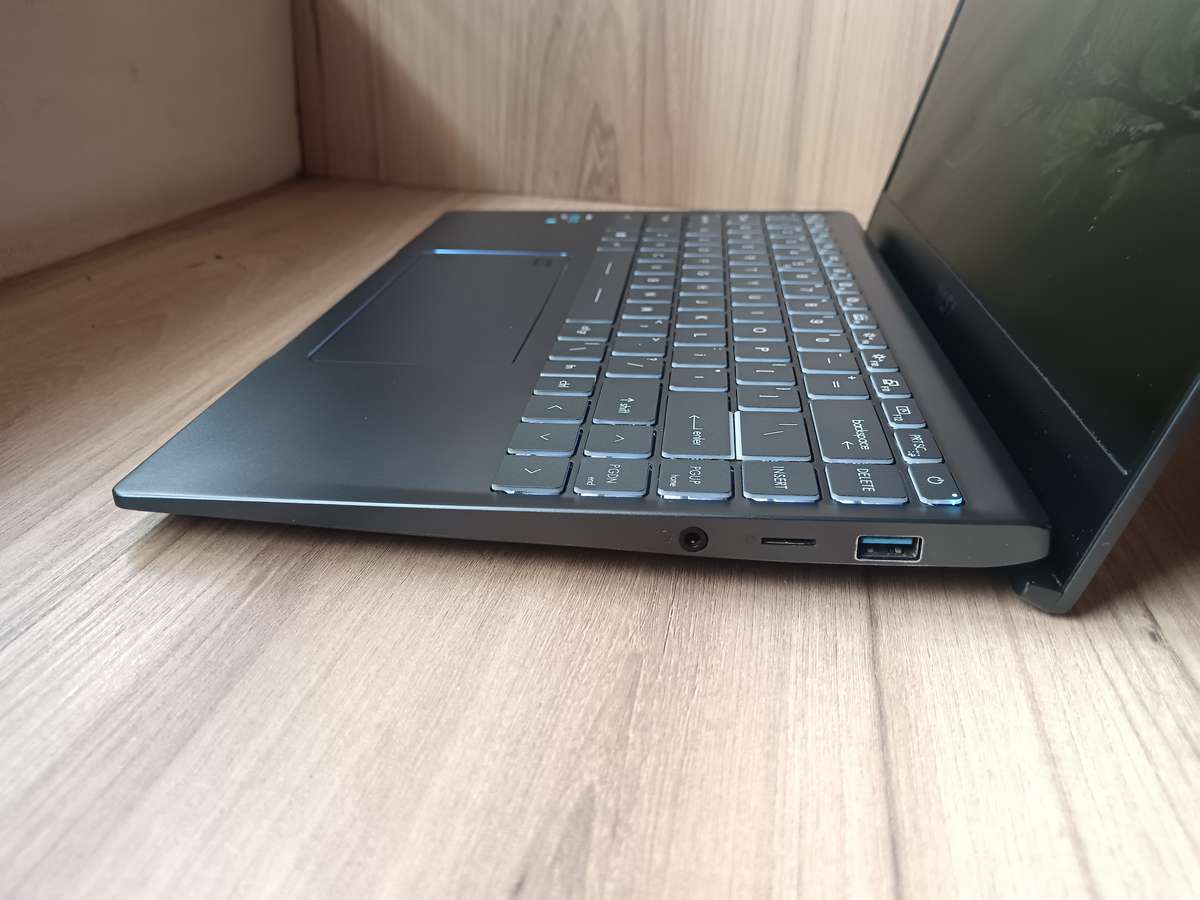 MSI A11MO-071ZA Prestige 14 EVO A11MO Intel Core i7 11th Gen