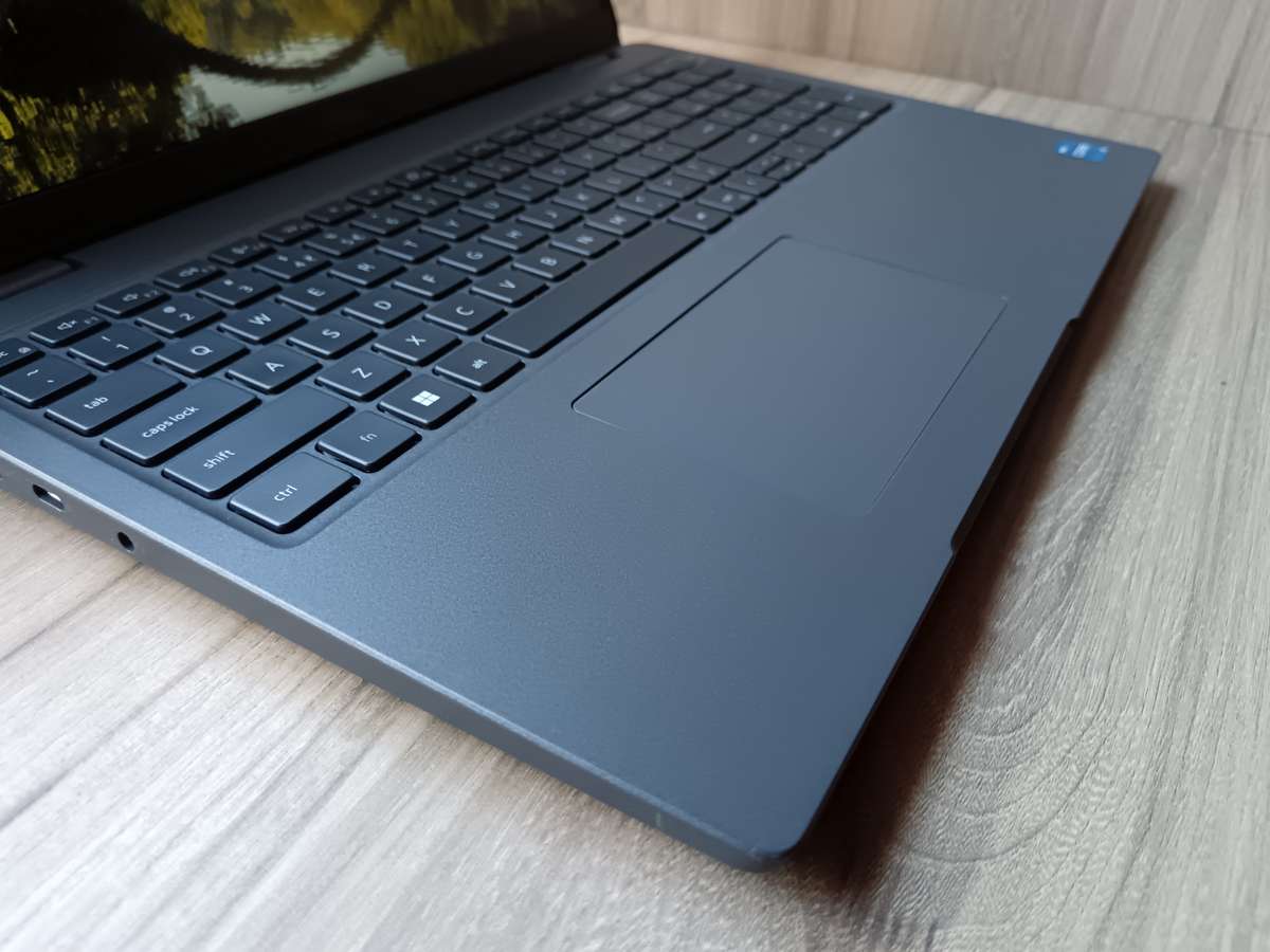 Dell Latitude 3540 Intel Core I5 13th Gen + Free Laptop Bag