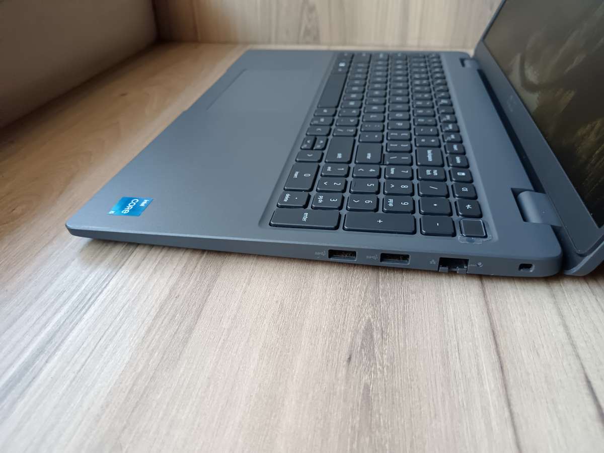 Dell Latitude 3540 Intel Core I5 13th Gen + Free Laptop Bag