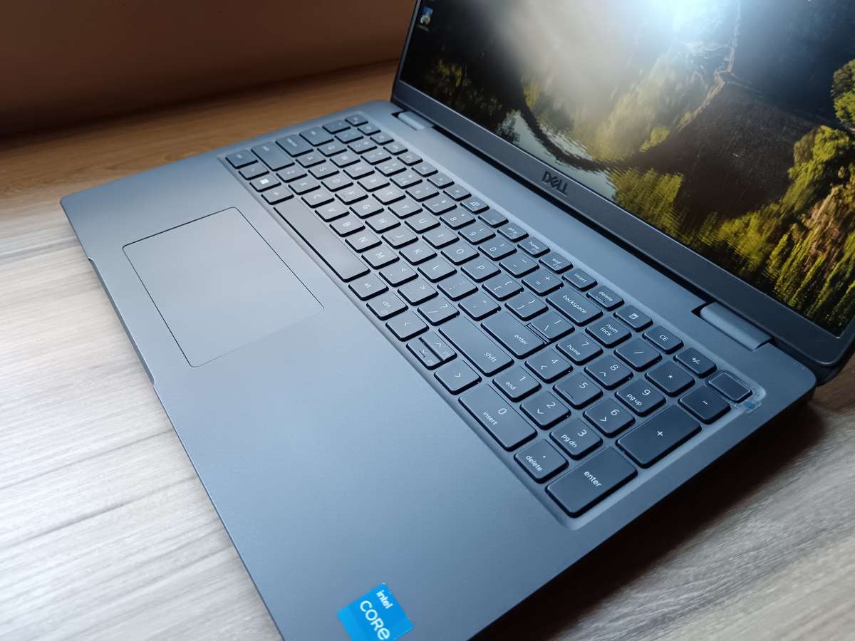 Dell Latitude 3540 Intel Core I5 13th Gen + Free Laptop Bag